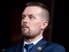 El demócrata de la Cámara de Representantes del distrito de Trump no buscará la reelección en 2026