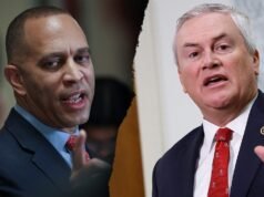 Hakeem Jeffries llama a James Comer ‘mentiroso frío’ por las acusaciones de Epstein