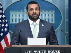 China acuerda frenar el fentanilo tras la visita del director del FBI