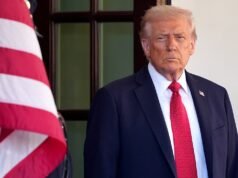 Trump enfrenta una reacción violenta del MAGA por el apoyo a las visas H-1B y los trabajadores extranjeros