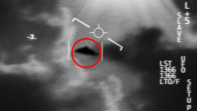 ufo-alien-space-mystery_01.jpg