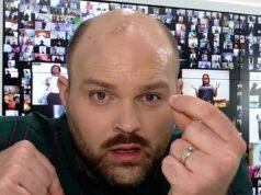 Discípulo del pastor avergonzado que “rompió” a Constance Marten ofrece “oraciones interactivas” a medio millón de personas desde un estudio con pantallas en lo profundo de la campiña galesa.