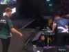 La estrella de Raging Darts revela que se disculpó personalmente con su oponente por GOLPEAR una mesa y abrirle la mano después de la impactante derrota de Ally Pally.