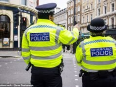 La policía abandona las investigaciones de cuatro crímenes cada MINUTO sin localizar a los culpables