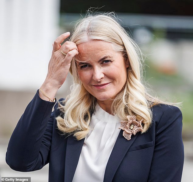 104919015-15403465-Crown_Princess_Mette_Marit_of_Norway_was_diagnosed_with_pulmonar-m-1_1766313171407.jpg