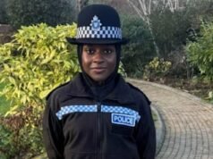 Se presentarán hiyabs magnéticos a la policía para intentar atraer más reclutas musulmanes