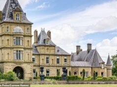 Mansión gótica de cuento de hadas con jardines del icónico paisajista inglés sale al mercado por £700,000