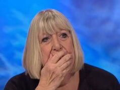 Los espectadores de University Challenge critican a la BBC por “tontarizar” el programa y afirman que incluso el presentador Amol Rajan está “de mal humor” por el especial de Navidad mientras recurre a “gritar” a los concursantes.