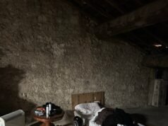 ¿El edredón sabe que es Navidad? Desde áticos tipo guarida hasta habitaciones llenas de calabazas… Los británicos comparten sus arreglos temporales para dormir antes de las festividades familiares.