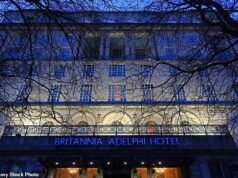 Dentro del palacio del terror de Liverpool. El aire se eriza de horror. Hay algo absolutamente hostil aquí… y está cerca: lea el relato de lo paranormal de HORATIO CLARE antes de juzgar… su evidencia es convincente.