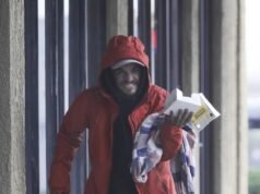 La estrella de Nickelodeon, Tylor Chase, está hospitalizada mientras sus seres queridos se unen para ayudarlo a salir de la falta de vivienda.