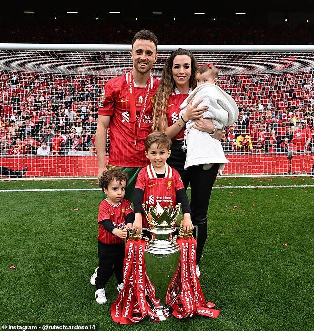 105029053-15413341-Jota_is_pictured_at_Anfield_with_the_Premier_League_trophy_along-m-5_1766756429666.jpg