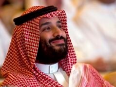 Cafeterías y palmeras se alinean ahora en la infame “Plaza Chop Chop”, donde se llevaban a cabo ejecuciones públicas. Pero detrás de los muros de la prisión, Arabia Saudita está ejecutando a más personas que nunca.