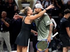 El desajuste del tenis: Ventaja para los hombres mientras Sabalenka pierde ante Kyrgios en una nueva y mediocre Batalla de sexos