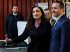 El partido gobernante de Kosovo está listo para ganar las elecciones después de un estancamiento político de un año