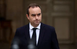 El primer ministro francés apuesta por una votación crucial sobre la seguridad social