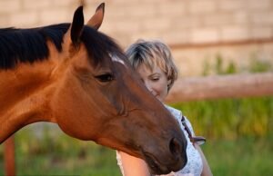 Nuestras mascotas muertas PUEDEN volver a visitarnos: un destacado biólogo dice que tiene pruebas después de recopilar evidencia durante más de 20 años
