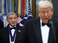 Kennedy Center Fete rinde homenaje a los artistas, pero Trump se lleva el centro de atención