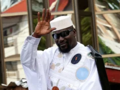 Se espera que la elección presidencial de Guinea mantenga al líder golpista en el poder.