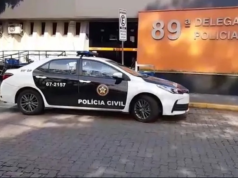 Hombre arrestado por golpear a su expareja en Resend; El sospechoso se llevó al hijo de la pareja a la fuerza