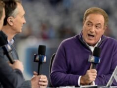 La voz del fútbol en horario estelar: Al Michaels sigue fuerte después de 40 años de convocar juegos de la NFL